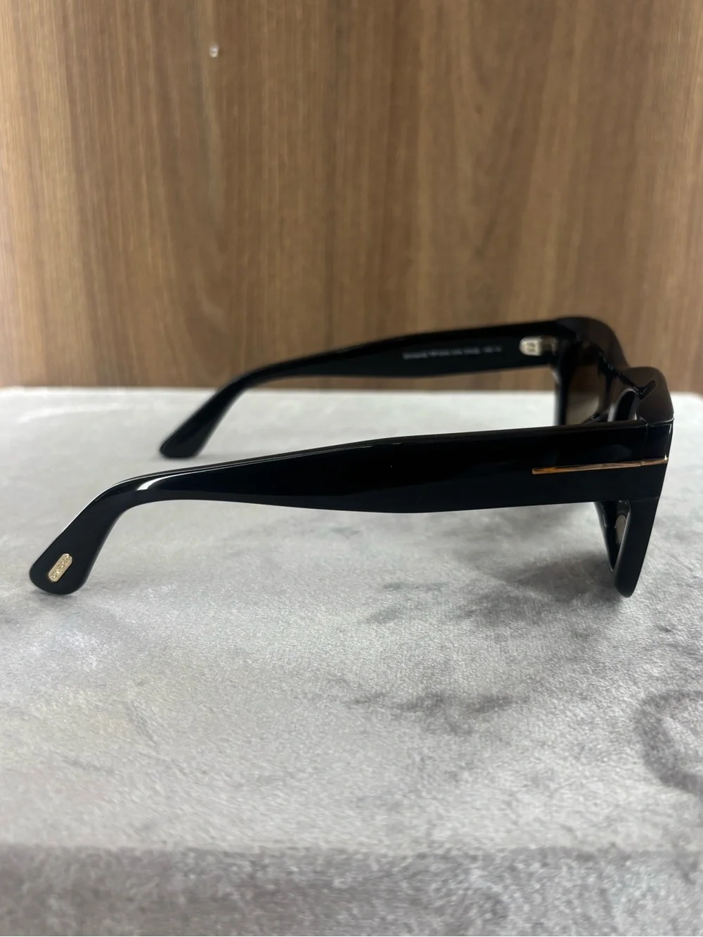 Tom Ford Emma-02 TF1314 01A Black Sunglasses 51-22-140 New